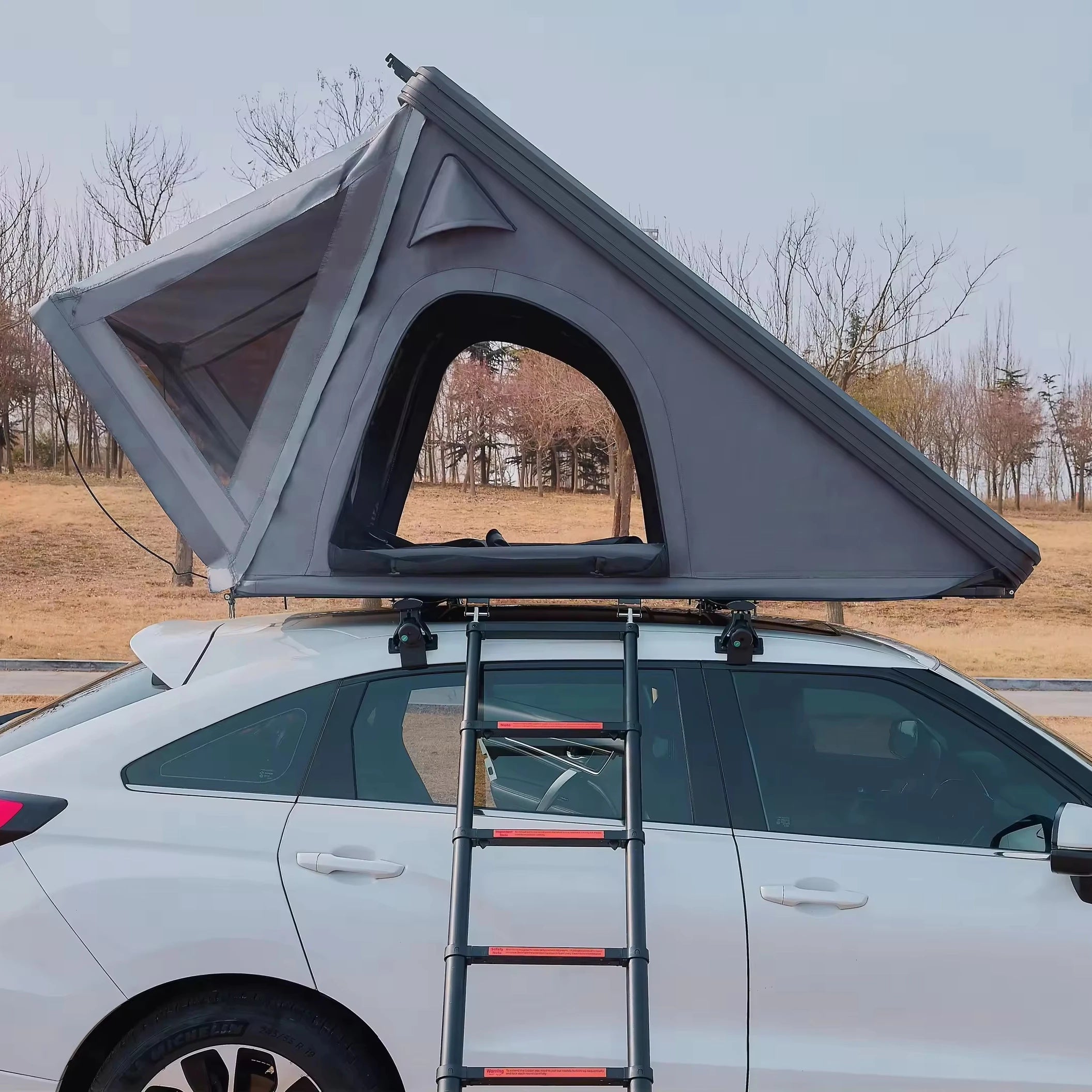 Factory Price Light Weight Rooftop Tent Aluminum Camping Car Roof Tent Pop up Hard Shell Roof Top Tent for Car